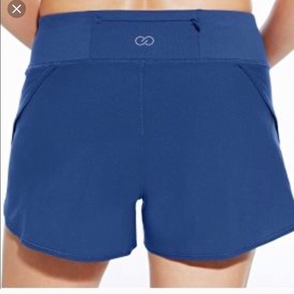 Calia Shorts - Picture 1 of 2